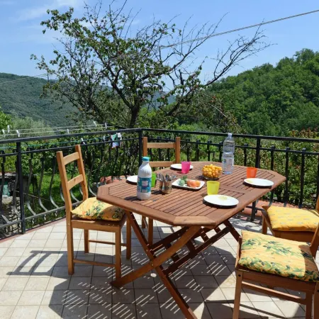 Casa Oreggi Comfortable holiday residence