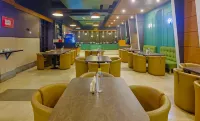 Max Hotels Prayagraj - breakfast