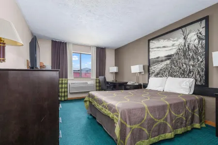 Burgundy Inn & Suites by OYO El Paso