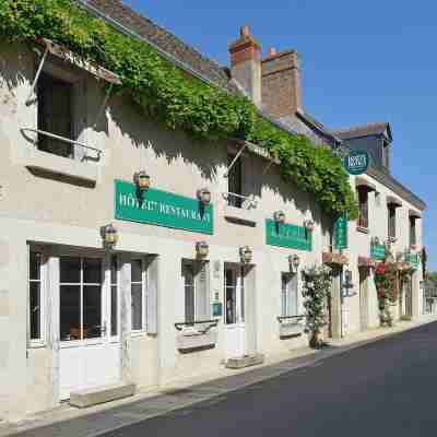 Logis Auberge le Colombien Hotel Exterior
