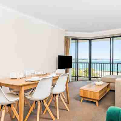 Mantra Coolangatta Beach Rooms