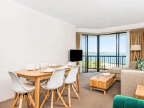 Mantra Coolangatta Beach Hotels in Coolangatta