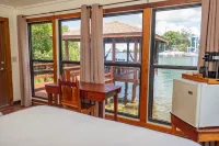 Anthony's Key Resort Hotels in 