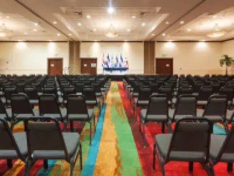 Holiday Inn 聖薩爾瓦多 安蒂果庫斯卡特蘭住宿飯店