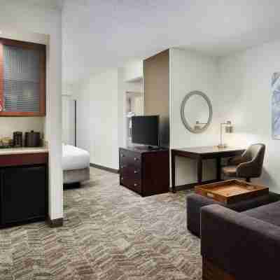 SpringHill Suites Richmond Northwest Rooms