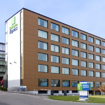 Holiday Inn Express ZÜRICH AIRPORT by IHG