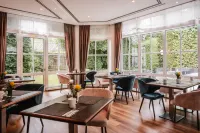 Leonardo Hotel Aachen - Breakfast