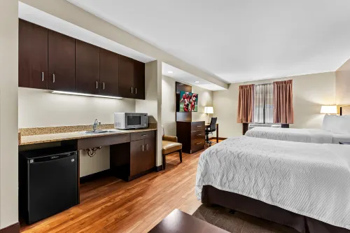 Red Roof Plus+ & Suites Malone Hotels in Bellmont