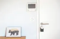 Modern Air-Conditioned Apartment with Large Terrace in Central Pau