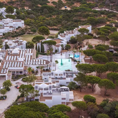 Hapimag Resort Albufeira Отели рядом с достопримечательностью «Пляж Вижия»