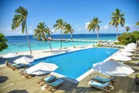 Reethi Faru Resort - Pools