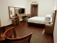 Paradise Hotel