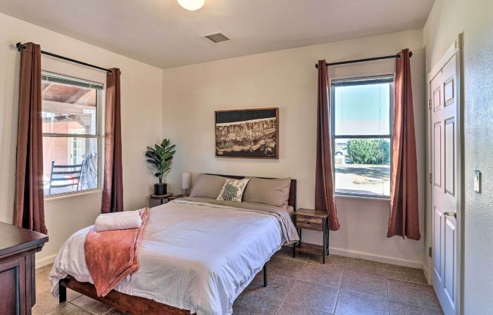 Eloy Desert Oasis w/ Courtyard & Pool Access!