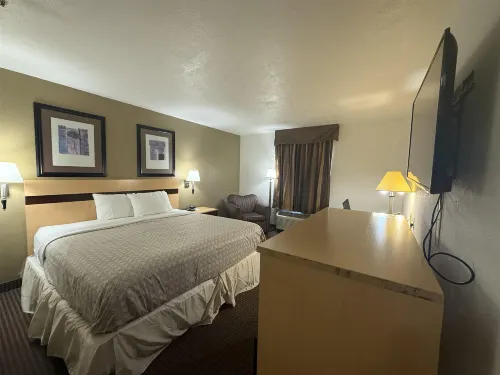 SureStay by Best Western Obetz Rickenbacker Airport - 2 ดาว