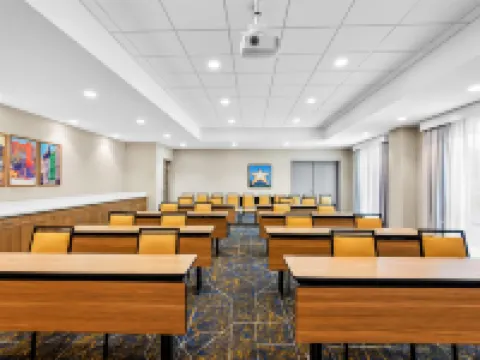 Hampton Inn by Hilton Daleville Hotels in Botetourt County