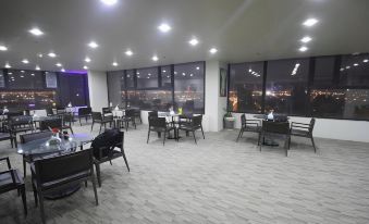Le Jazz Hotel