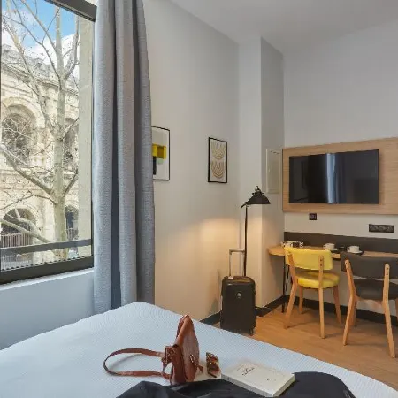 Appart'hôtel Odalys City - Nîmes Arènes - Palais des Congrès