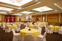 Lemon Tree Hotel, East Delhi Mall, Kaushambi Hotels in Ghaziabad