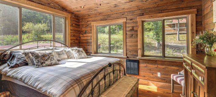 Luxe Cabin Compound 4 Mi to Cameron State Forest! Hotels in Steuben County