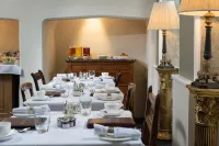 The Kennard Boutique Guesthouse - servizio colazione