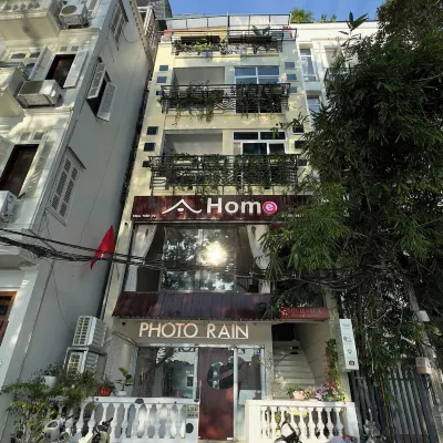 Home. Homestay Отели рядом с достопримечательностью «Озеро Truc Back»