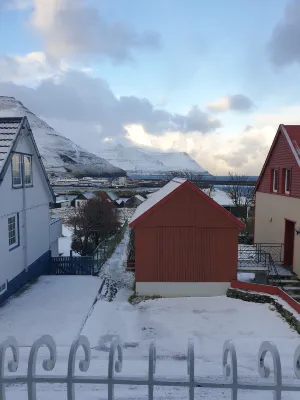 Visithomes Faroe Islands Hotels in Leirvik