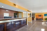 Econo Lodge Inn & Suites I-65 Hotels in Shepherdsville