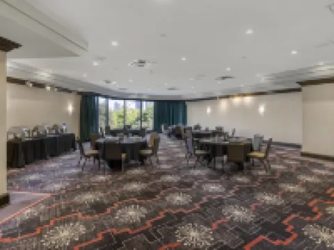 Best Western Plus Waterfront Hotel Hoteles en Windsor