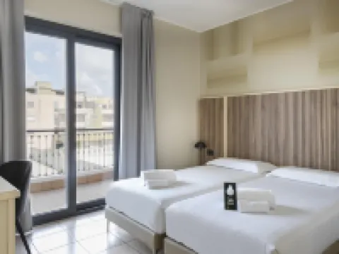 B&B Hotel Pomezia Cortese Hotel di 