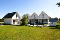 Terraced House Near Baltic Sea and Golf Course - WiFi