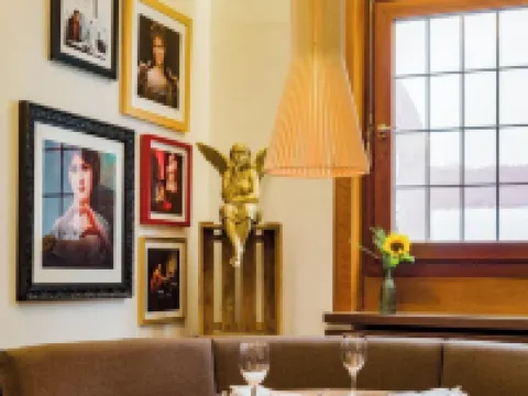 Hotel Restaurant Goldener Engel Hotels in BergstraBe