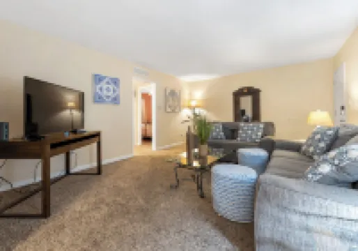 適合旅行者長期停留的醫院和市中心安全門區