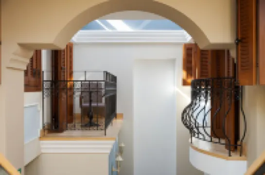 Civitas Suites Hotel