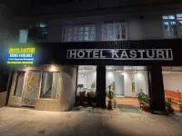 卡斯圖裡酒店 酒店