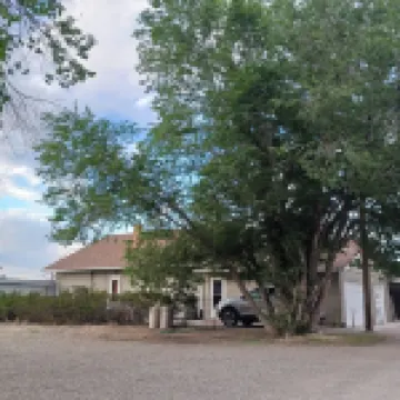 The Shopkeeper's Inn. Unique property with history, In the heart of Ely, Nv.