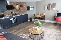 Cathedral Superior Apartment Hotels in Worcester District