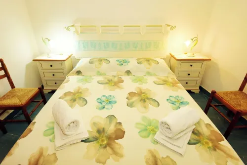 Santa Margherita di Pula: terraced house with garden 200 meters from the sea