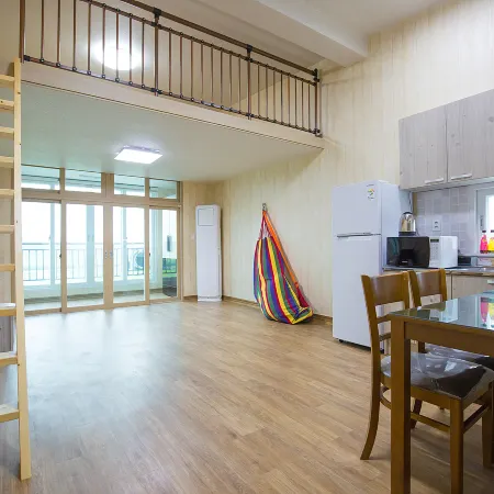 Suncheon Bay Healing Camp Pension