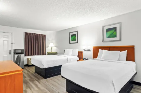 Homestay Inn & Suites