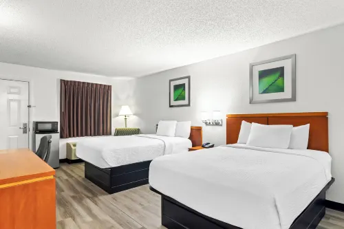 โฮมสเตย์ อินน์ แอนด์ สวีทส์