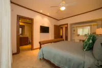 Veranda 8F 2 bdr Garden View in Los Suenos - Apartments