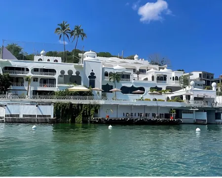 Marina Palace Tequesquitengo Hoteles en Tequesquitengo