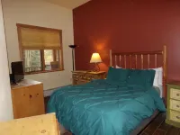 Arapahoe Lodge 1 Bed 1 Bath B