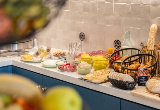 메르퀴어 파리 노트르담 욕실