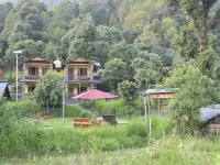 The Wild Planet - Treehouses & Cottages Hotels in Kangra