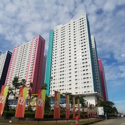 Apartemen Green Pramuka City by Rizal Properti Hotels near Cempaka Putih