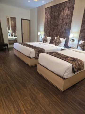 โรงแรม เอ็กโซติก เนียร์ โกลเดน เทมเพิล โรงแรมใกล้สวนชาเลียนวาลา-ทุ่งสังหารแห่งอมฤตสร