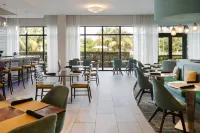 EVEN Hotel MIAMI - AIRPORT by IHG - breakfast