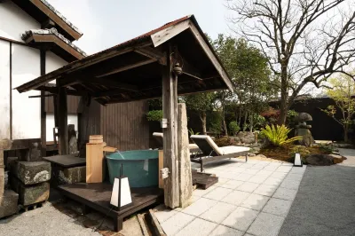 Nazuna Obi Onsen Resort فنادق في 