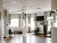 Findlay Inn and Conference Center Hotels in Findlay
